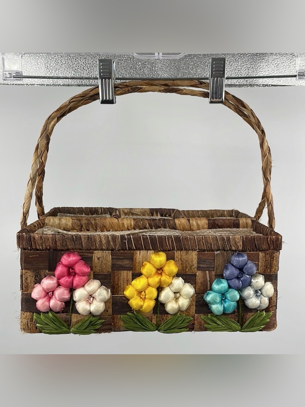 Vintage Woven kitchen Storage Organizer Basket Ribbon Flowers 4 Compartments